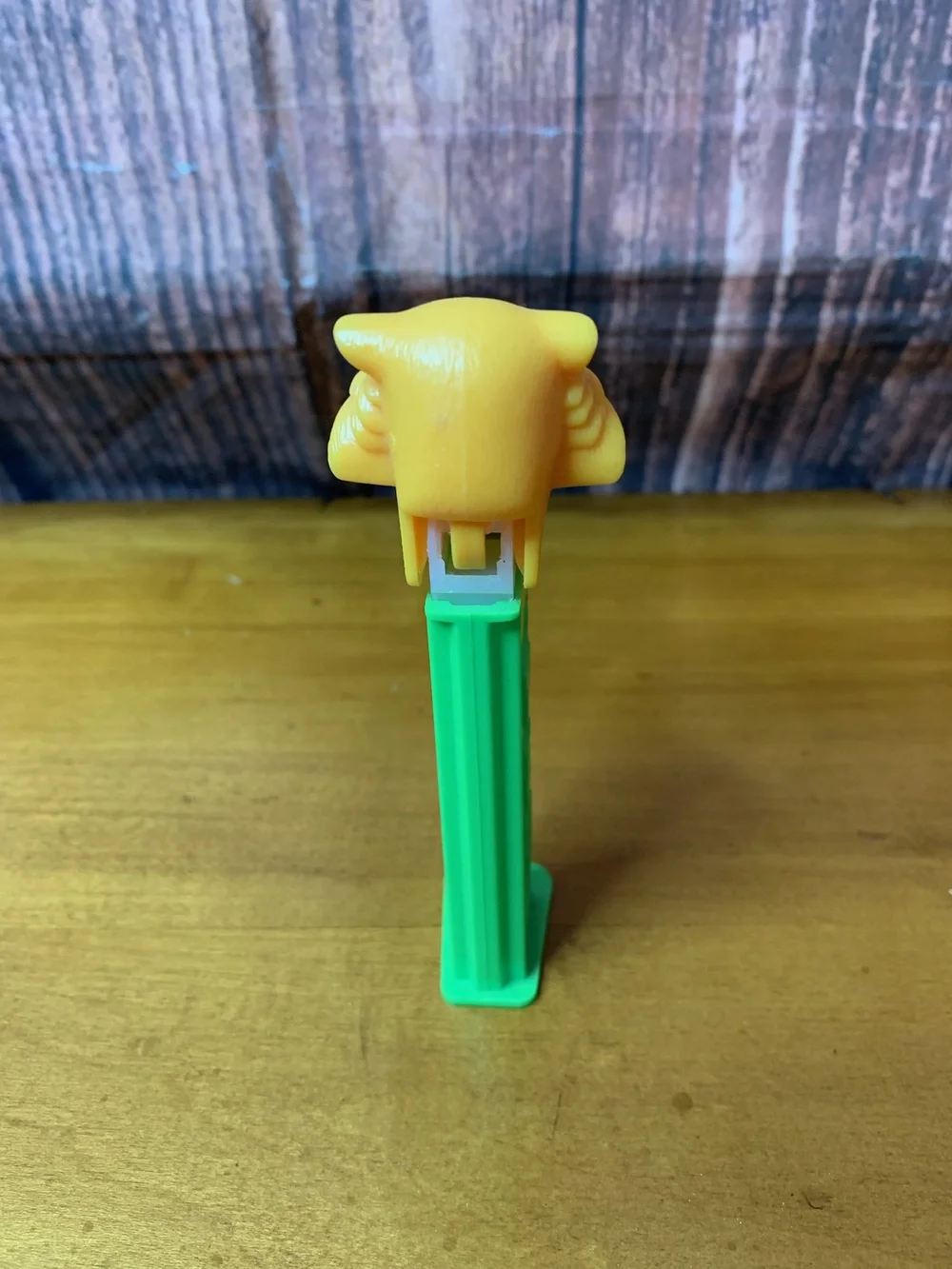 PEZ Dispenser Ice Age Diego Saber-Tooth Tiger Green‎ Stem